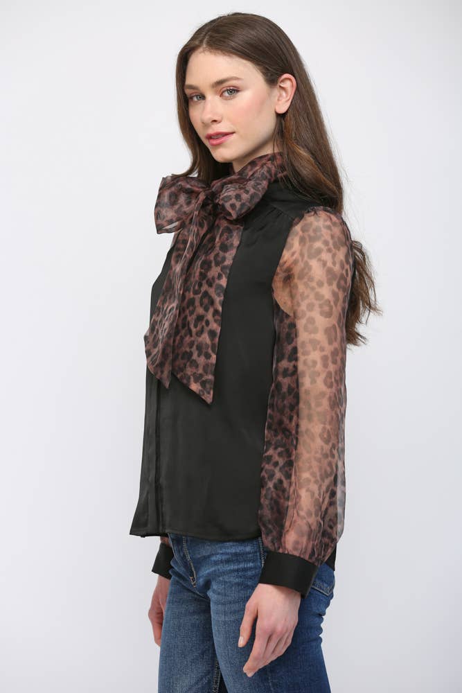 MIXED MEDIA SELF TIE NECKLINE DETAIL BLOUSE FT23252