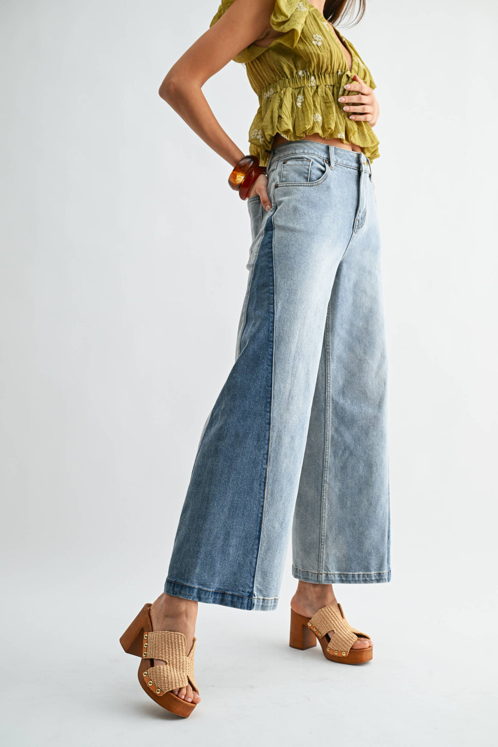 CB10162J Wide-Leg Two-Tone High Waist Denim Jeans