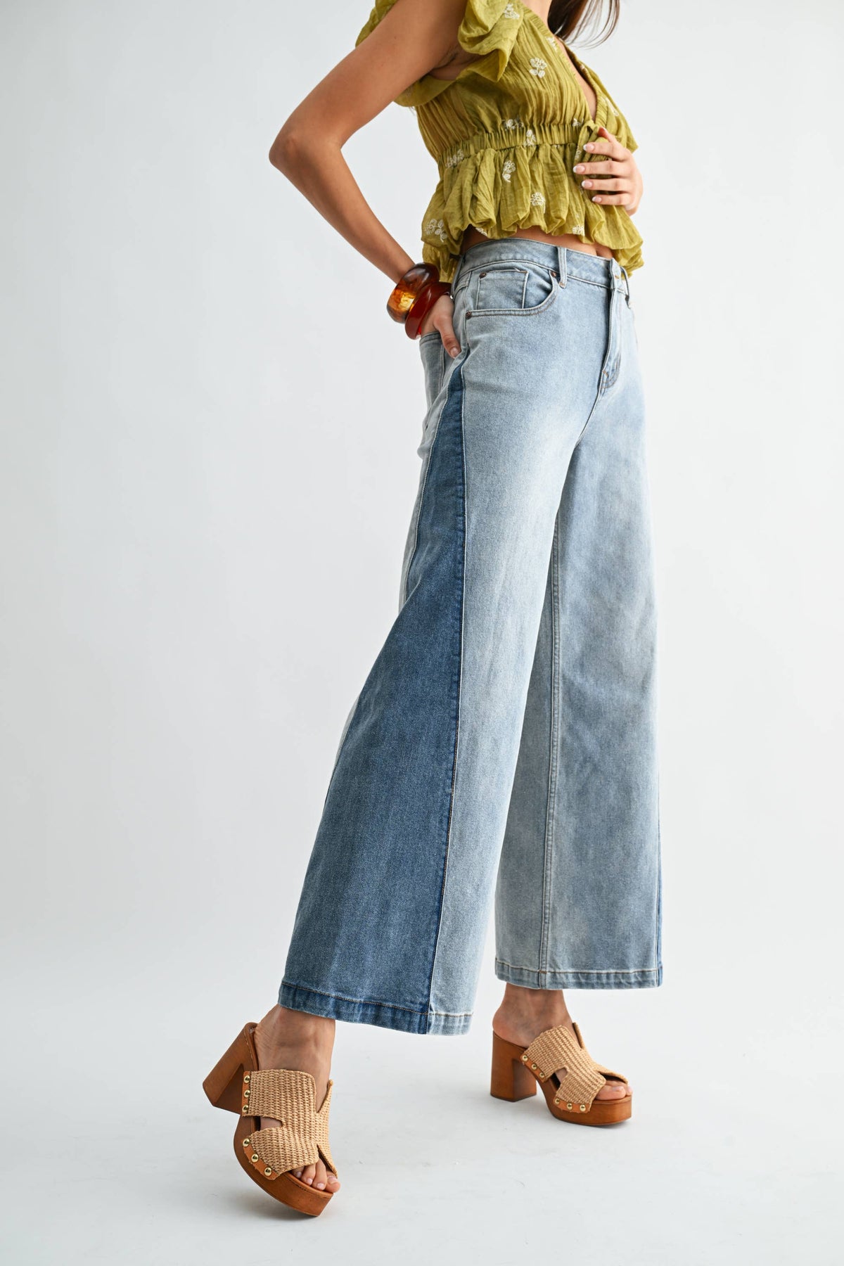 CB10162J Wide-Leg Two-Tone High Waist Denim Jeans