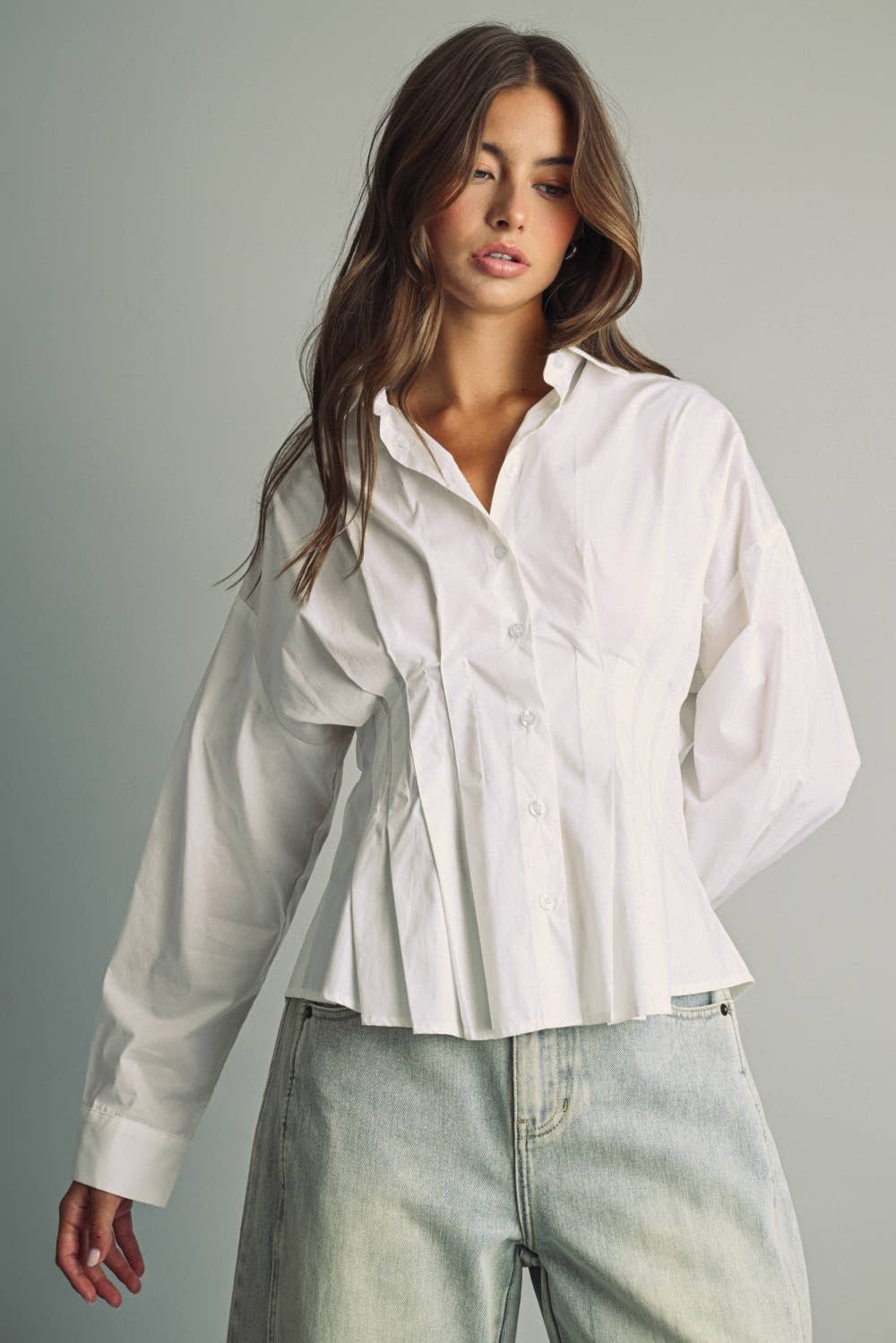 T7410   CINCHED PINTUCK STRUCTURED BLOUSE