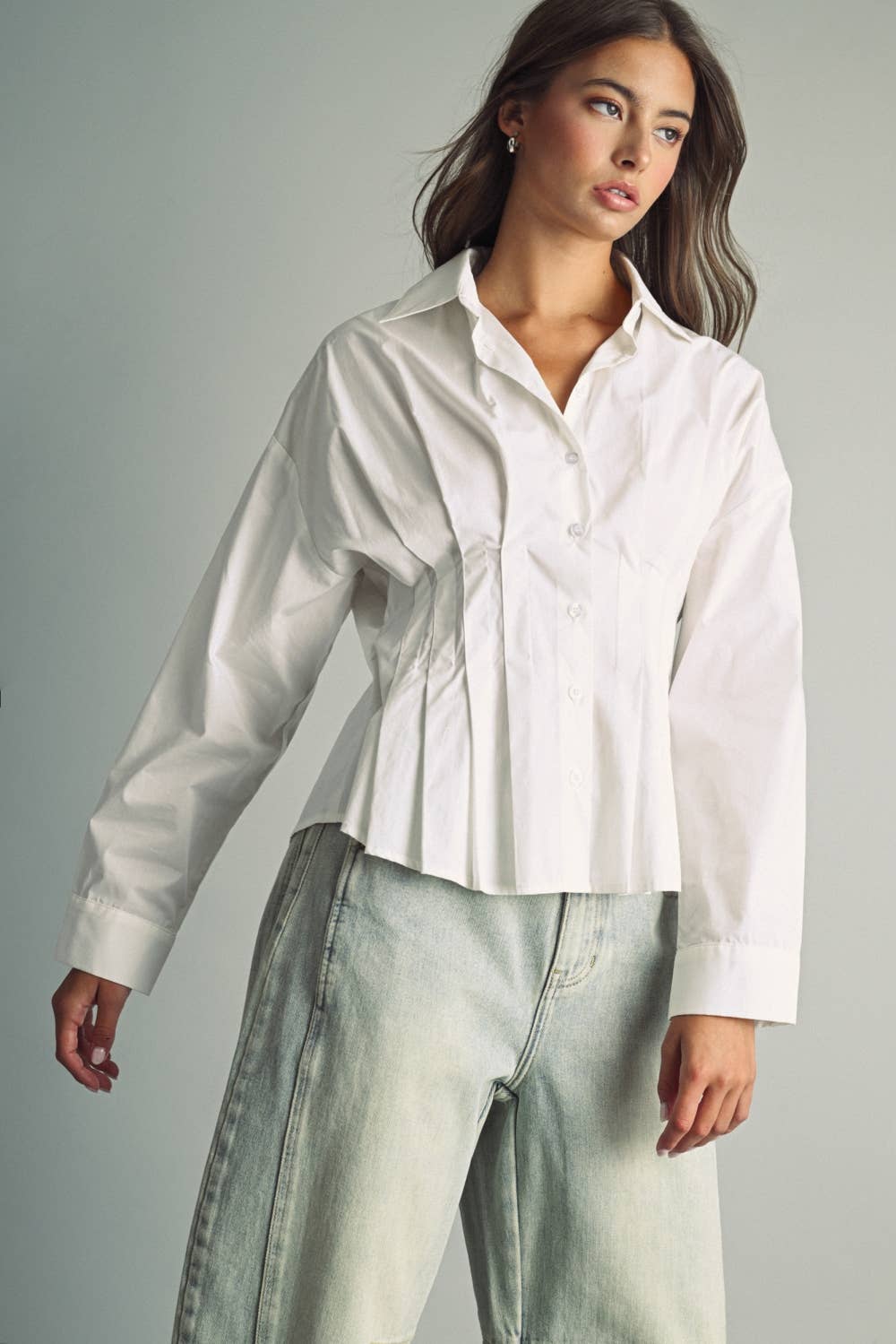 T7410   CINCHED PINTUCK STRUCTURED BLOUSE
