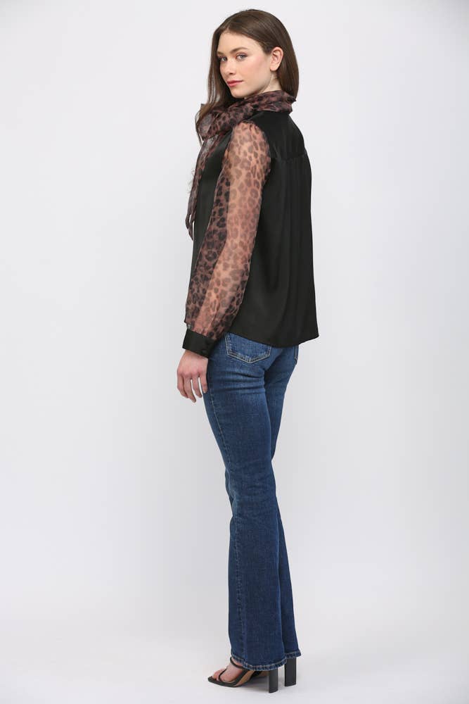 MIXED MEDIA SELF TIE NECKLINE DETAIL BLOUSE FT23252
