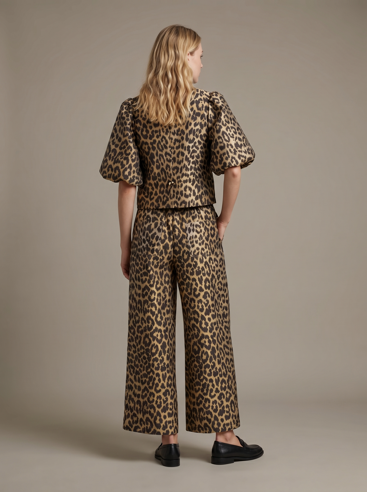 T4486 Leopard Balloon Sleeve Cropped Jacket