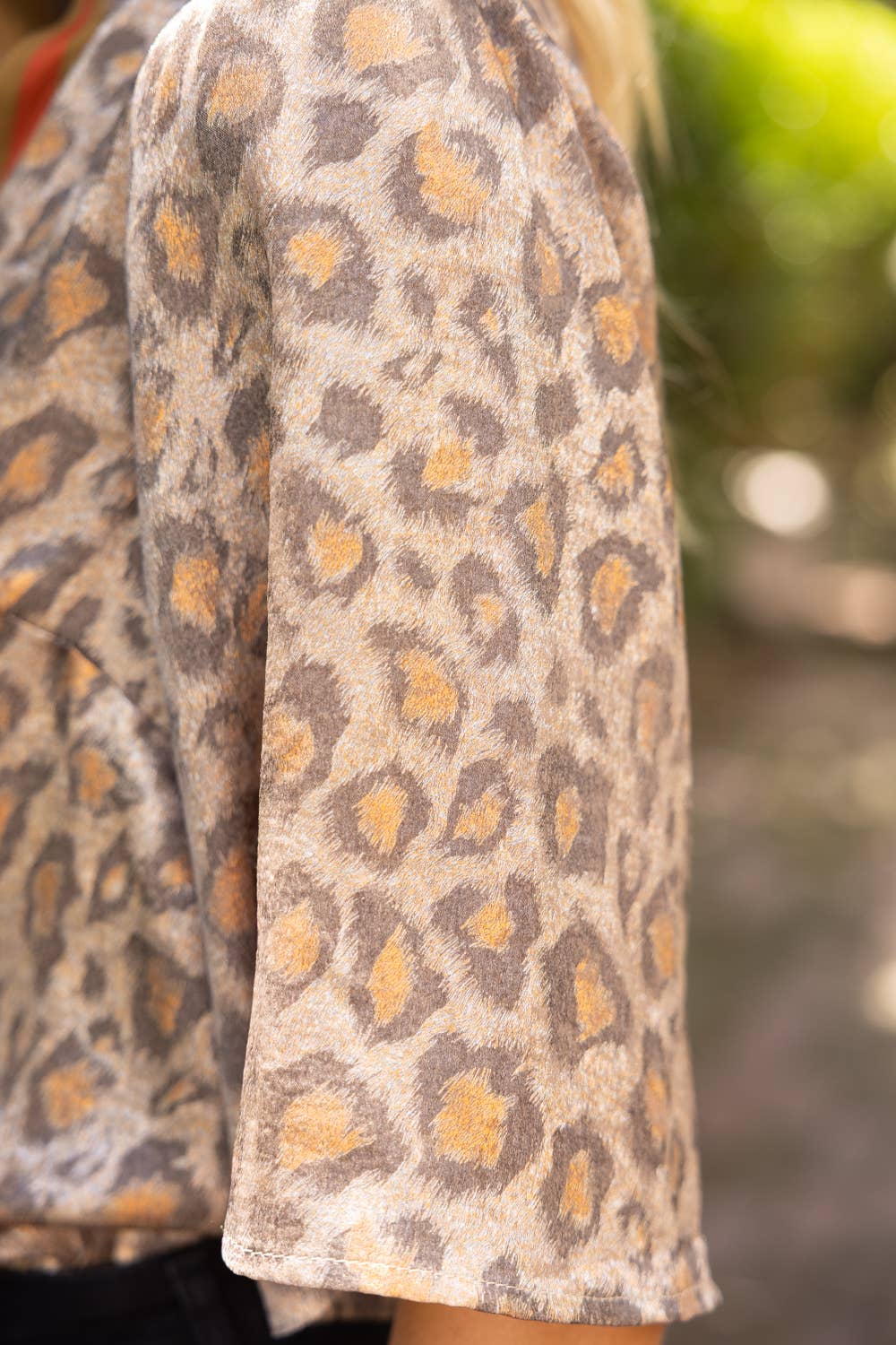 37081 Stripe Placket Detail Leopard Print Metallic Top